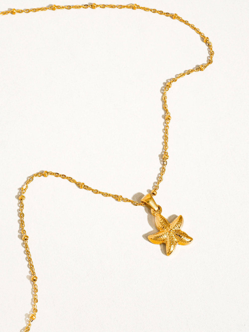 Isla 18K Gold Non-Tarnish Star Necklace